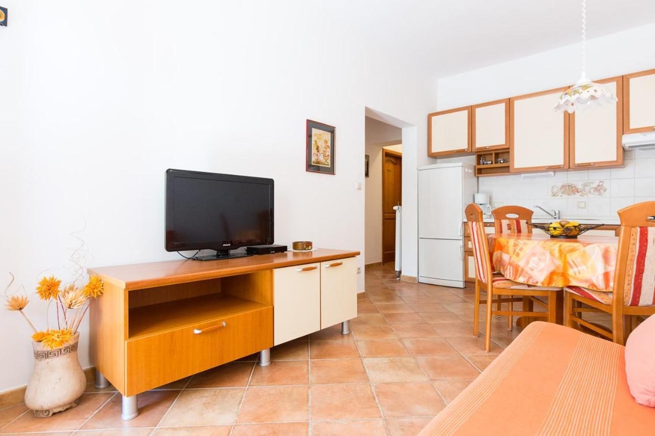 Apartmani Manzoni Punat Exterior foto