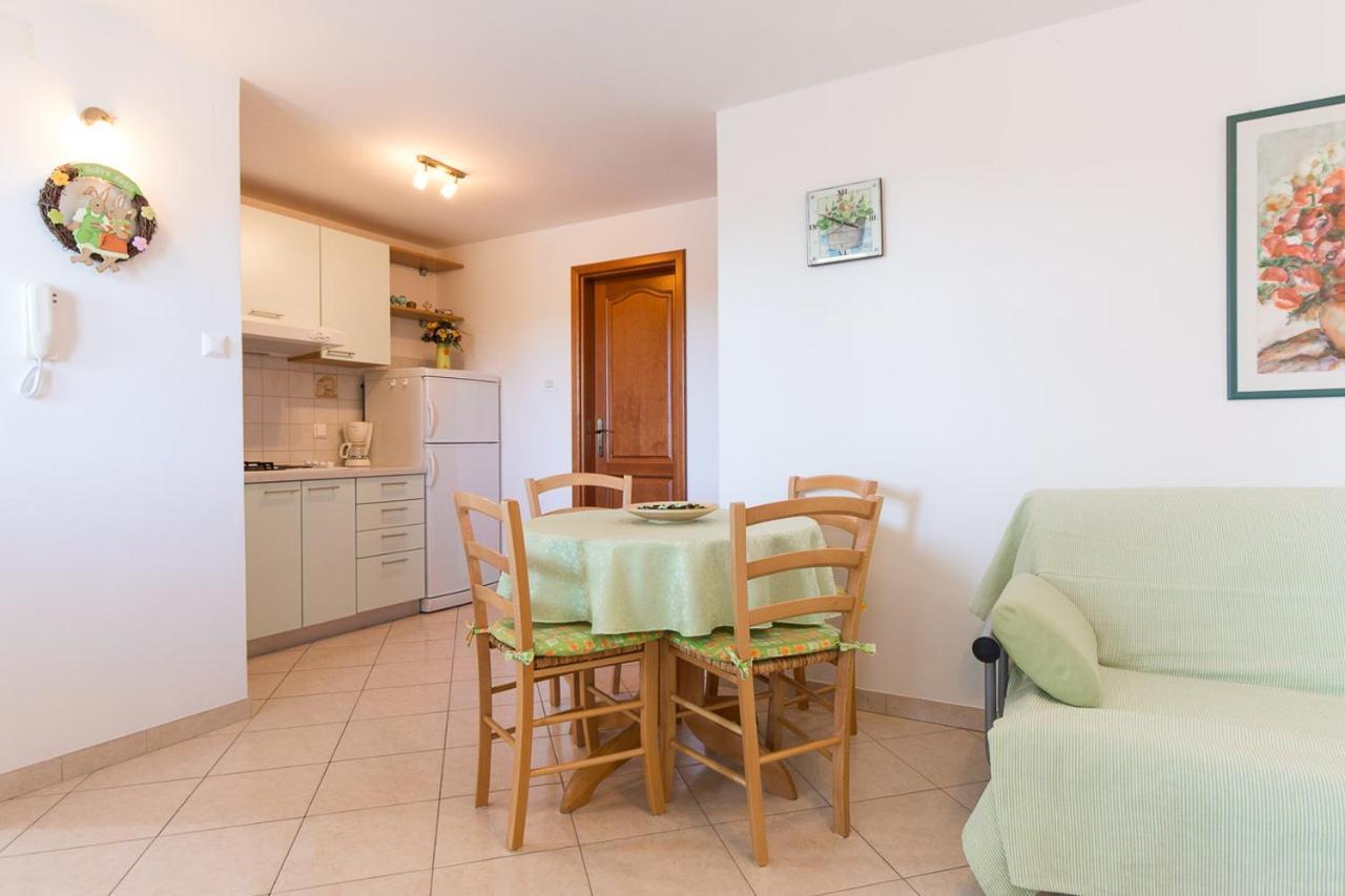 Apartmani Manzoni Punat Exterior foto